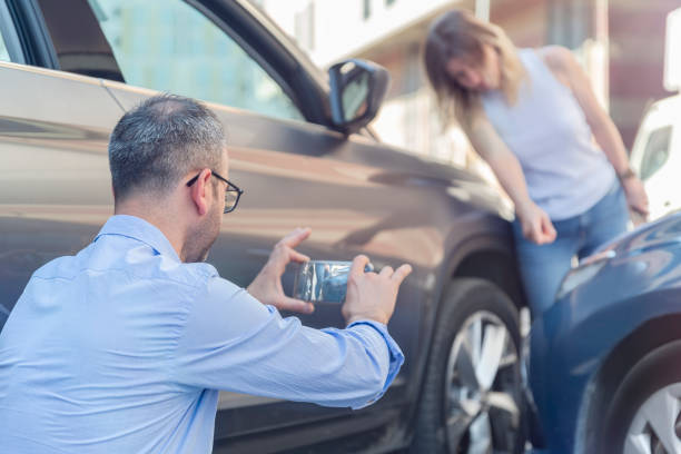 Professional Commercial Auto Insurance technician working in North Puyallup, WA